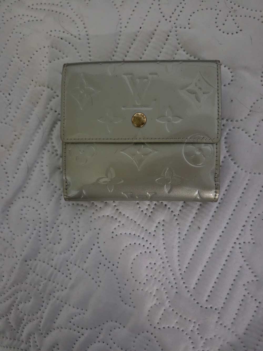 Louis Vuitton Monogram Vernis Small Wallet in Light Silver